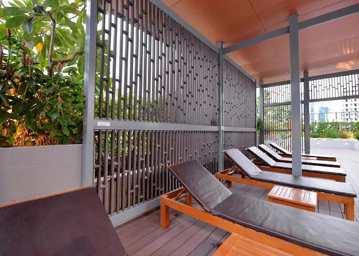 Dazzle Sukhumvit 7 By Lefoyer Appartamento Bangkok